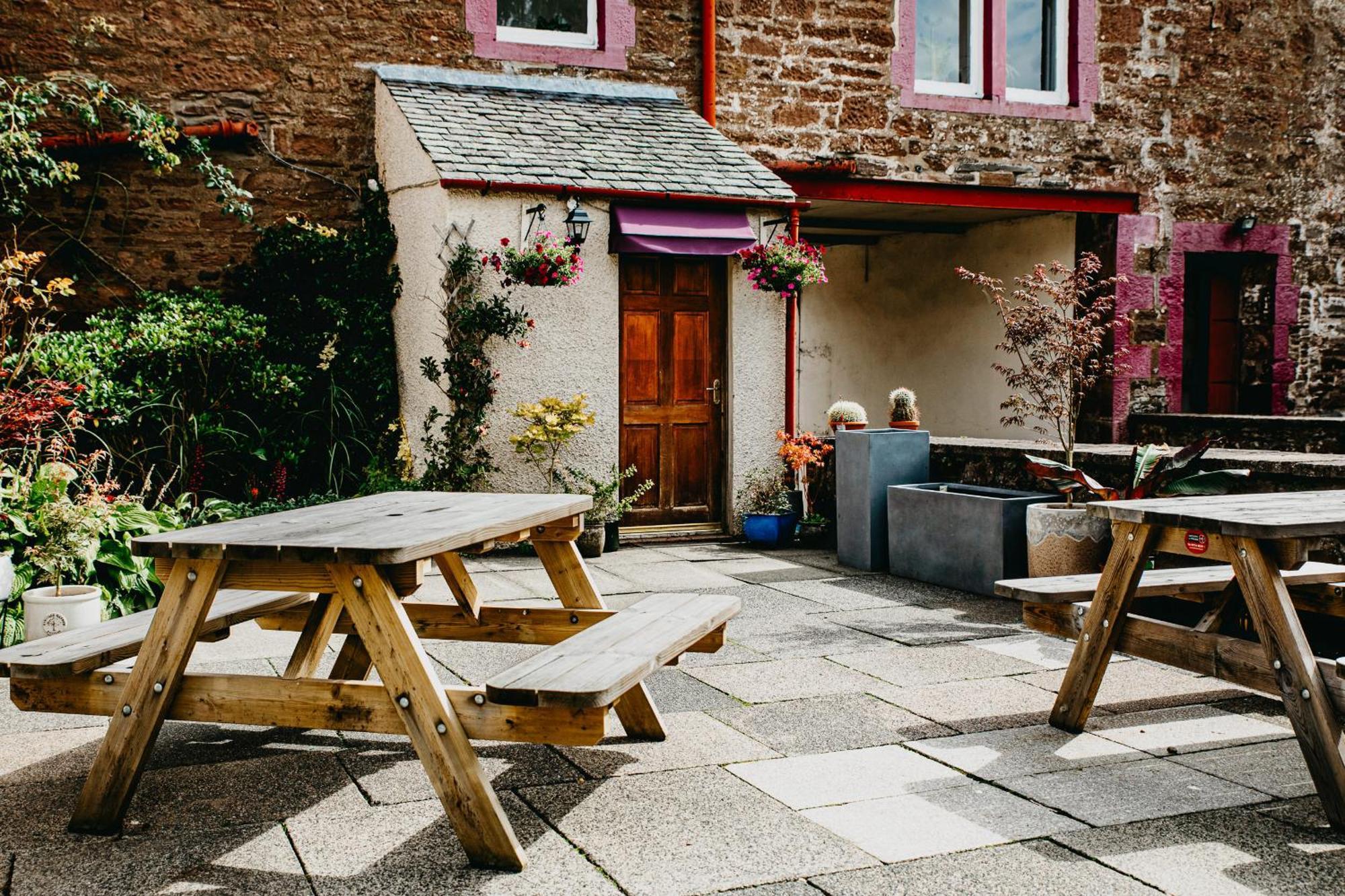 Coorie Inn Restaurant And Rooms Crieff Exterior photo
